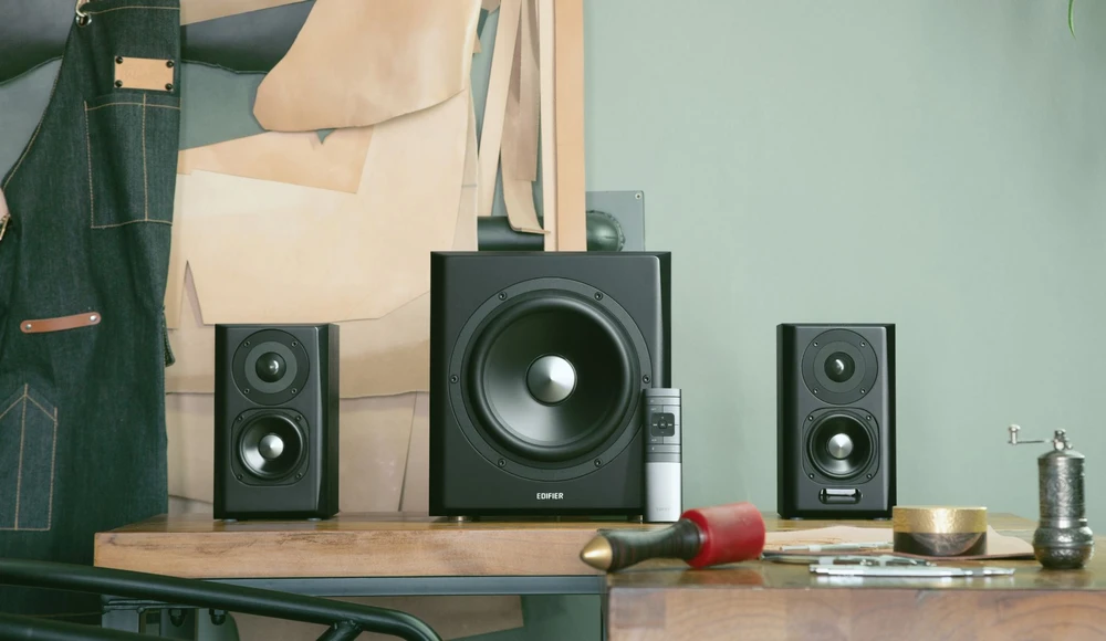 Aktyvi HiFi kolonėlių sistema Edifier S351DB, 2.1, 8" subwooferis, 150W RMS, Bluetooth aptX, optinė / koaksialinė / RCA, nuotolinio valdymo pultas, juoda