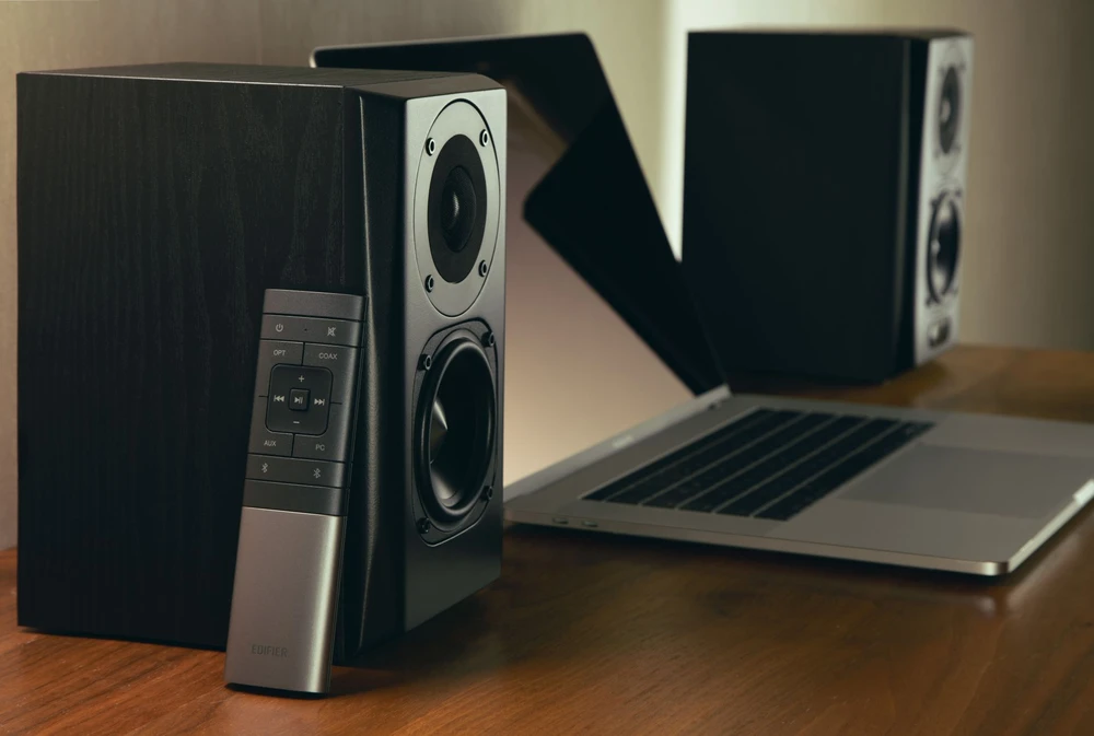 Aktyvi HiFi kolonėlių sistema Edifier S351DB, 2.1, 8" subwooferis, 150W RMS, Bluetooth aptX, optinė / koaksialinė / RCA, nuotolinio valdymo pultas, juoda