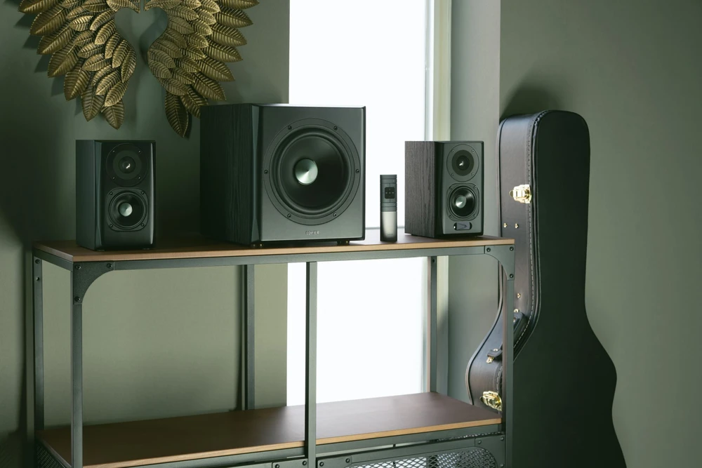 Aktyvi HiFi kolonėlių sistema Edifier S351DB, 2.1, 8" subwooferis, 150W RMS, Bluetooth aptX, optinė / koaksialinė / RCA, nuotolinio valdymo pultas, juoda