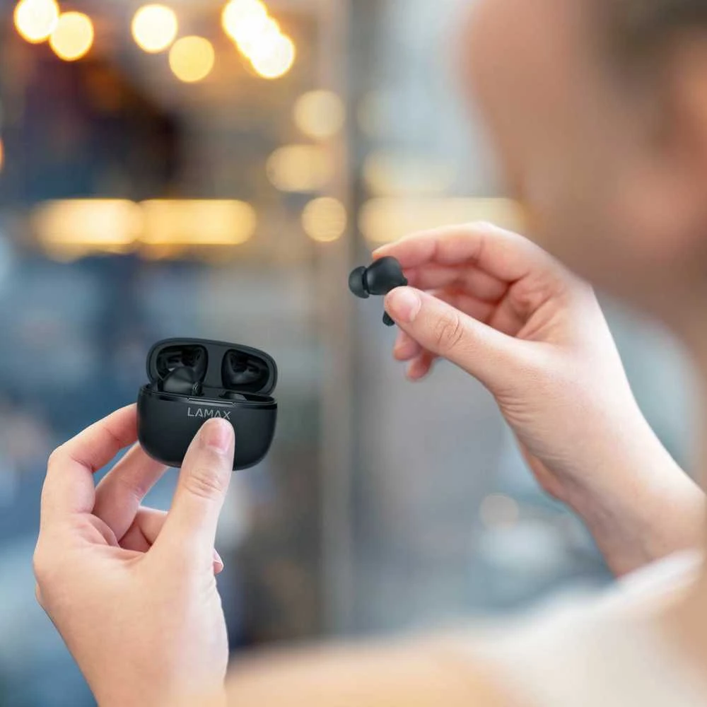 Lamax Clips1 Play Ausinės Belaidės į ausis įkišamos Calls/Music USB Type-C Bluetooth Juodas