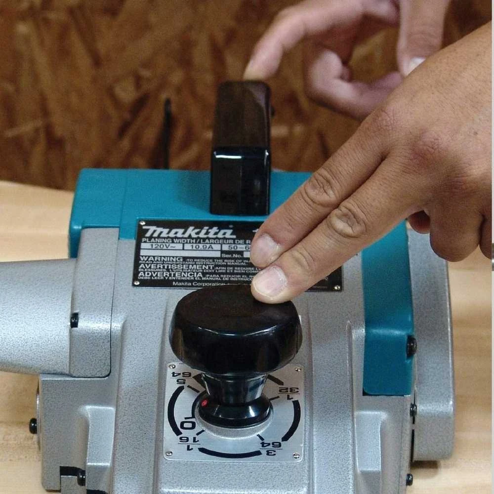 Makita Elektrinis oblius 1806B 170 mm