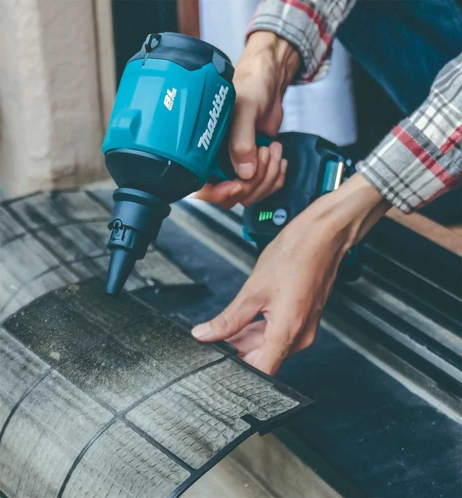 Makita AS001GZ Akumuliatorinis pūstuvas XGT, 0-1.1m³/min, 0-29.7 kPa; 2.3kg, Be akumuliatorių ir kroviklio!