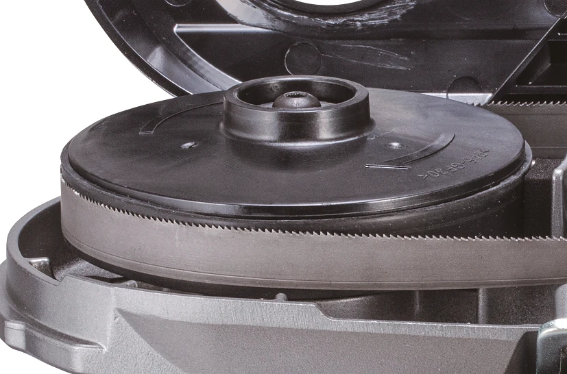 Juostinis pjūklas metalui Makita PB003GZ; 40 V; 66 mm (be akumuliatoriaus ir pakrovėjo)
