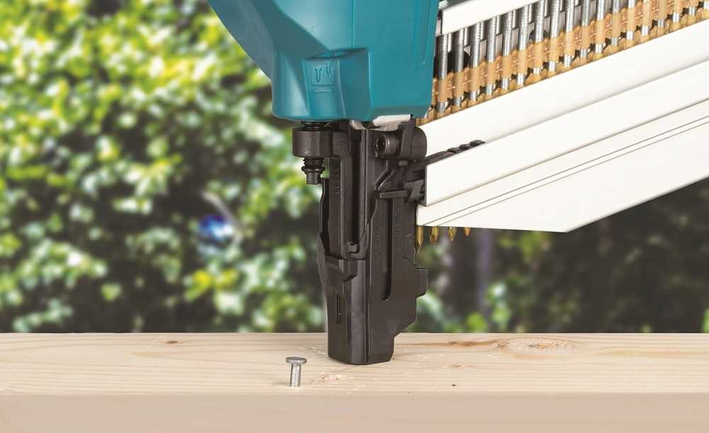 gwoździarka akumuliatorinė do gwoździ 50-90mm, 40V MAX, XGT, Makita [BN002GZ]