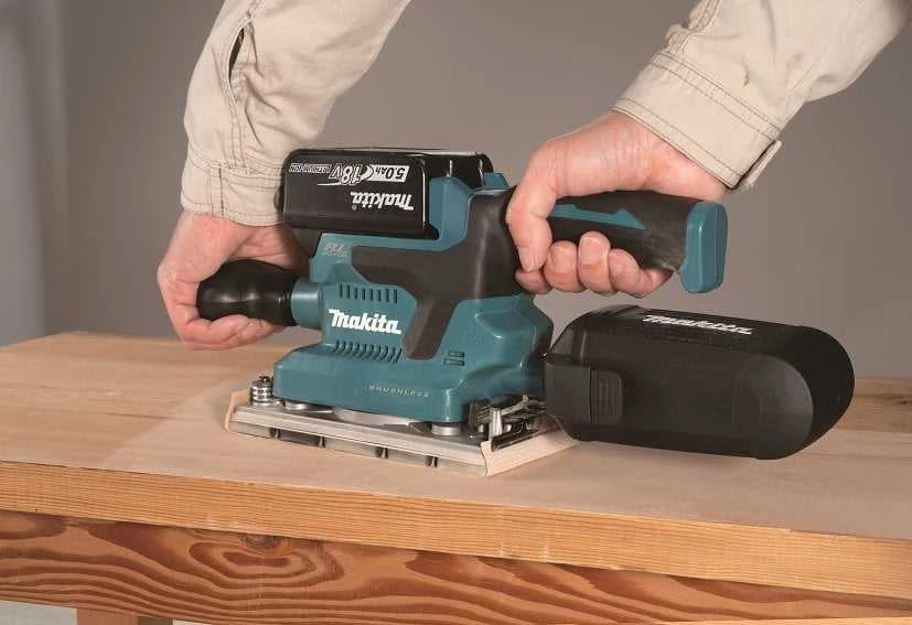 Makita DBO380Z Akumuliatorinis vibracinis šlifuoklis 18V, 93X185mm, Be akumuliatorių ir kroviklio!