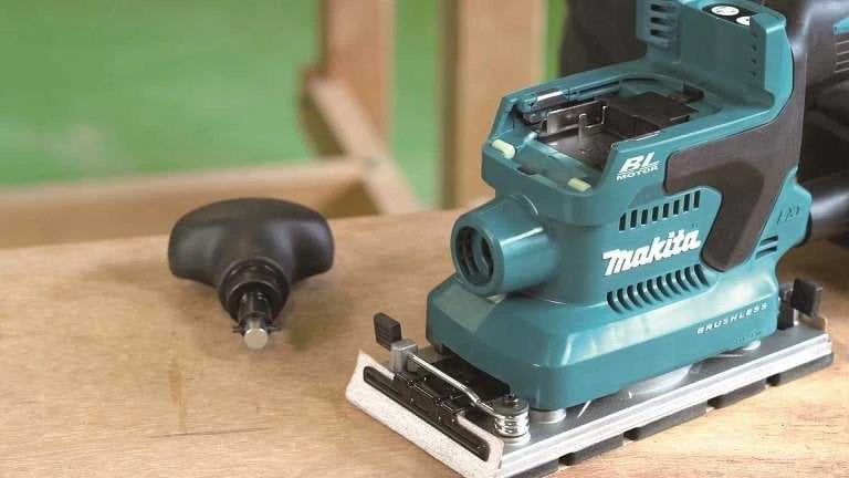 Makita DBO380Z Akumuliatorinis vibracinis šlifuoklis 18V, 93X185mm, Be akumuliatorių ir kroviklio!