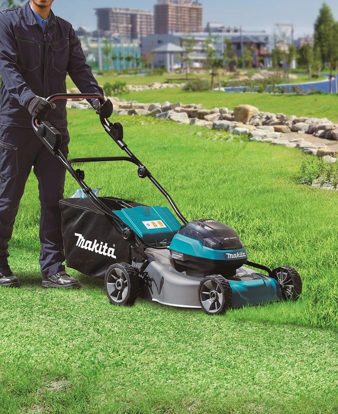 MAKITA KOSIARKA 18Vx2 DLM466Z 46cm