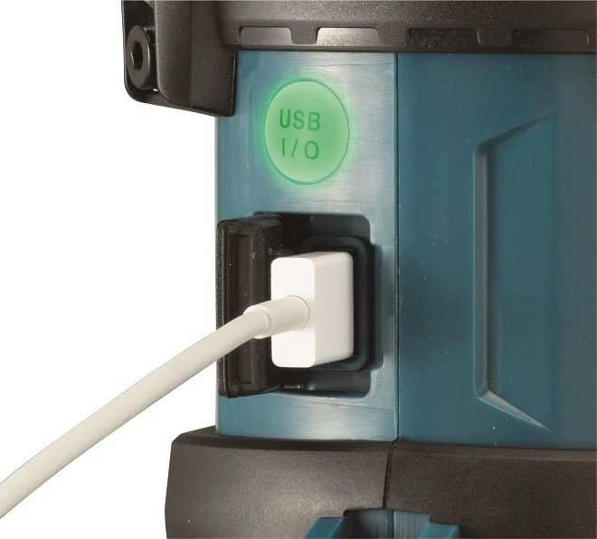 Makita Akumuliatorinis LXT® žibintas / radijas DMR056 14,4V / 18V • 1 000 lx • DAB/DAB+