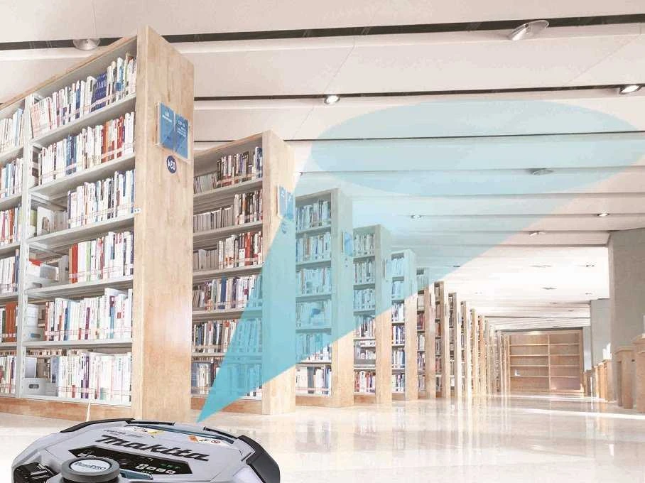 Makita DRC300Z Akumuliatorinis Robotų dulkių siurblys 2x18 V Li-ion, Be akumuliatorių ir kroviklio!