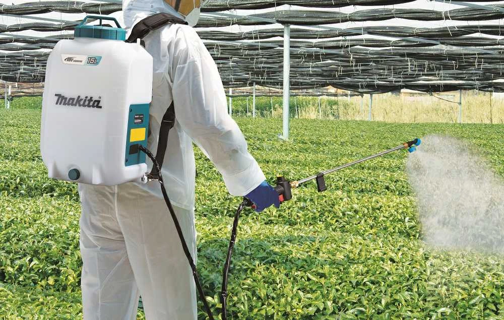 Makita akumuliatorinis sodo purkštuvas DUS158Z, 18V, 15 l, be akumuliatoriaus ir kroviklio