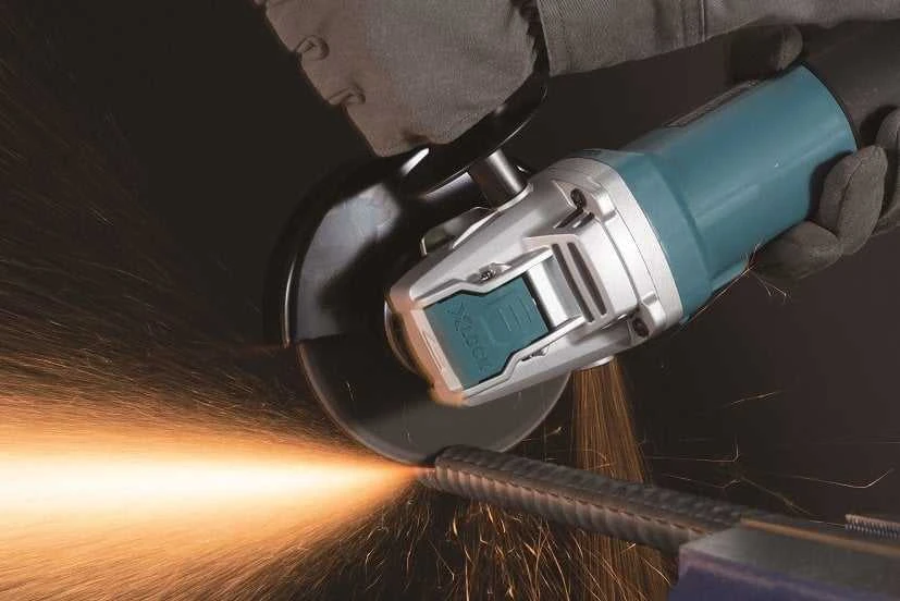 Makita GA5080RX02 Kampinis šlifuoklis 1400W, 125mm, X-LOCK, SJS, AVT