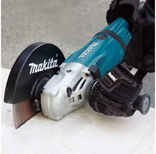 Kampinis šlifuoklis Makita GA9020RF