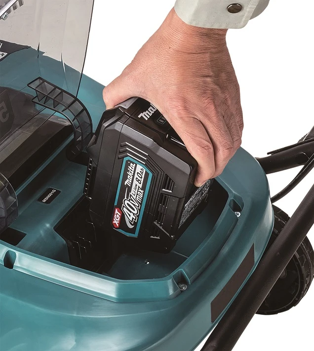 Makita SN001GZ Cordless Snow Blower 40Vmax XGT, 53cm, BL-motor, 30cm height, be akumuliatoriaus ir kroviklio