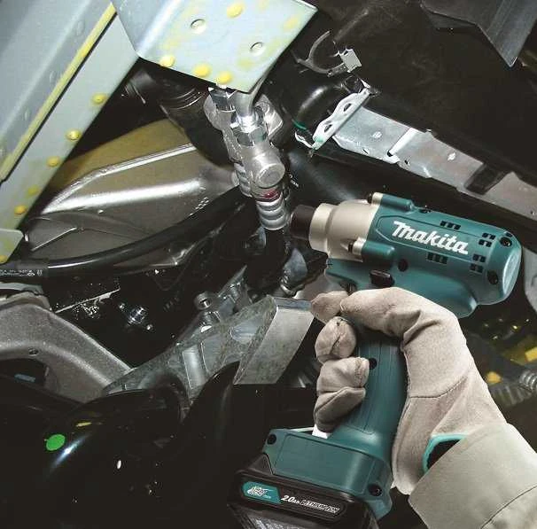 Makita smūginis suktuvas TD112DMZ 12V 135Nm be akumuliatoriaus ir kroviklio