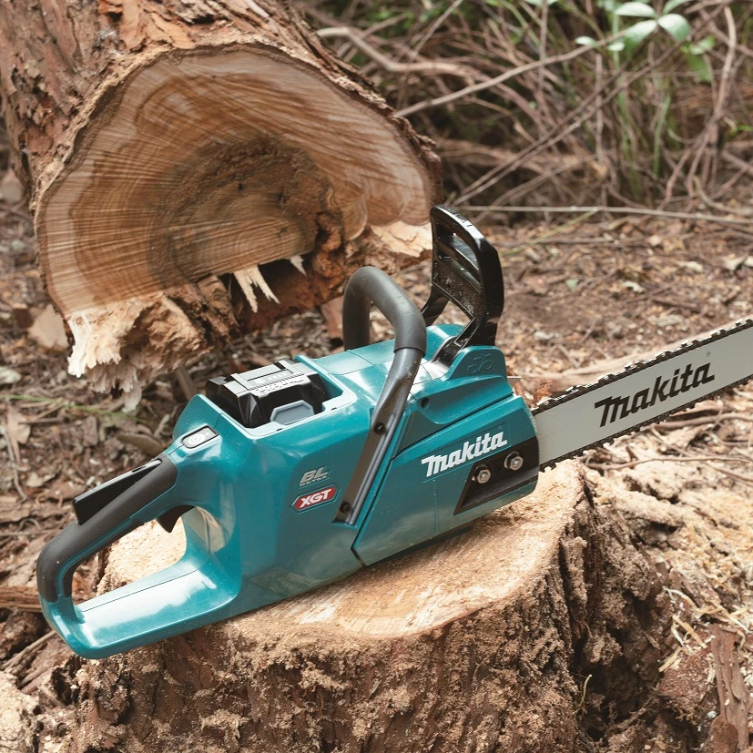 Makita UC011GZ Akumuliatorinis grandininis pjūklas, 40Vmax XGT, BL-motor 350mm, 25.5 m/s. Be akumuliatorių ir kroviklio!