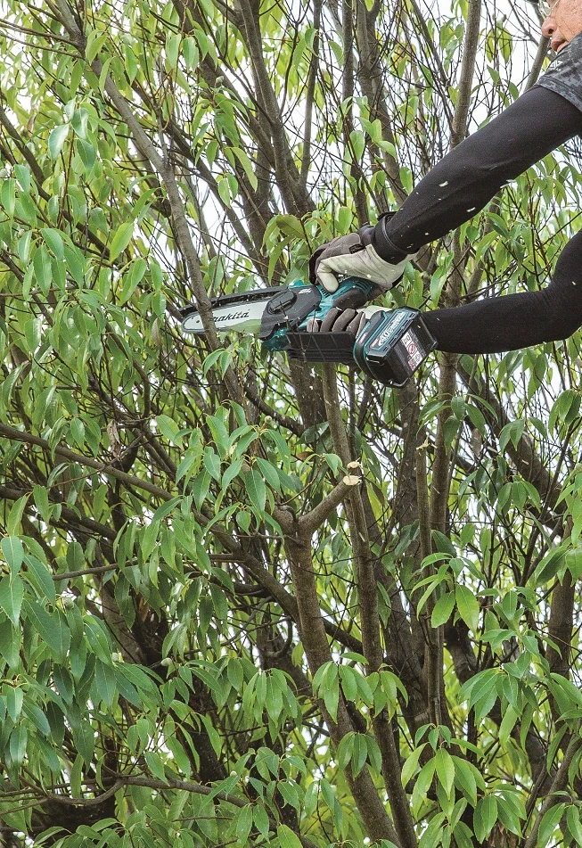 Piła grandininis Makita MAKITA grandininis pjūklas 40V XGT UC029GZ01 15cm