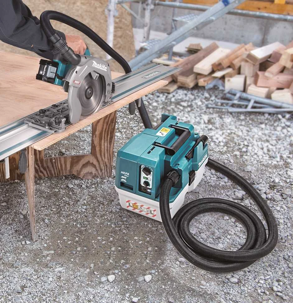Makita VC013GLZ Akumuliatorinis dulkių siurblys 40V XGT, 7,5L, AWS, komplektuojama be akumuliatorių ir kroviklio!