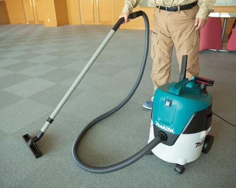 Dulkių siurblys Makita VC2000L (šlapiai/sausai)