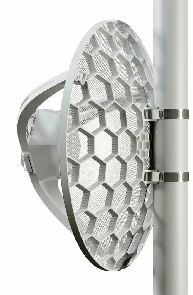 Maršrutizatorius MikroTik LHGG LTE6 rinkinys su Gigabit prievadu ir RouterOS L3 licencija