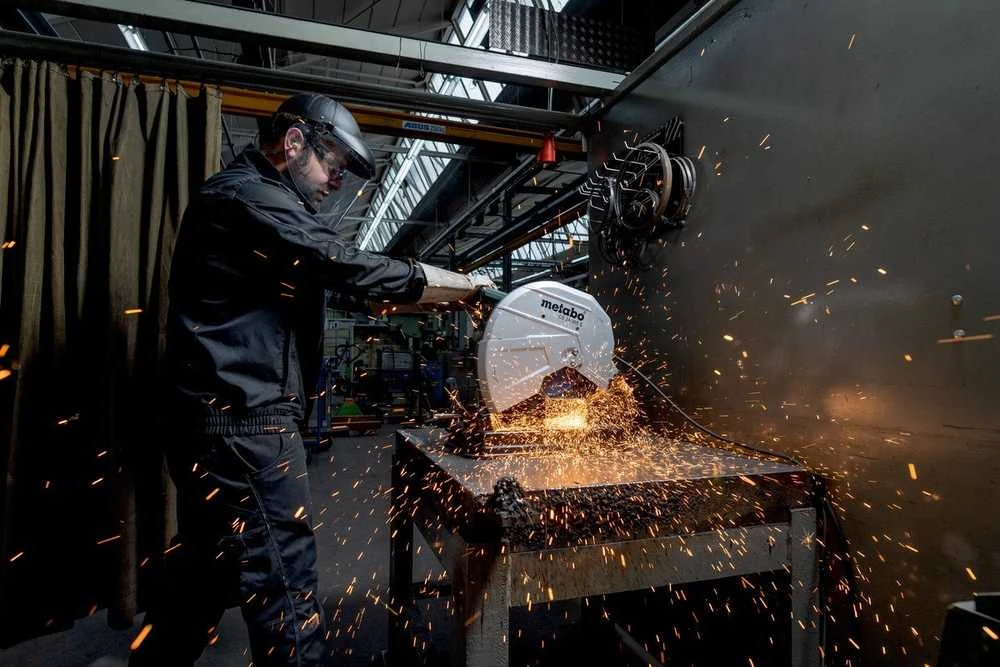 Metabo Metalo pjaustyklė CS 22-355