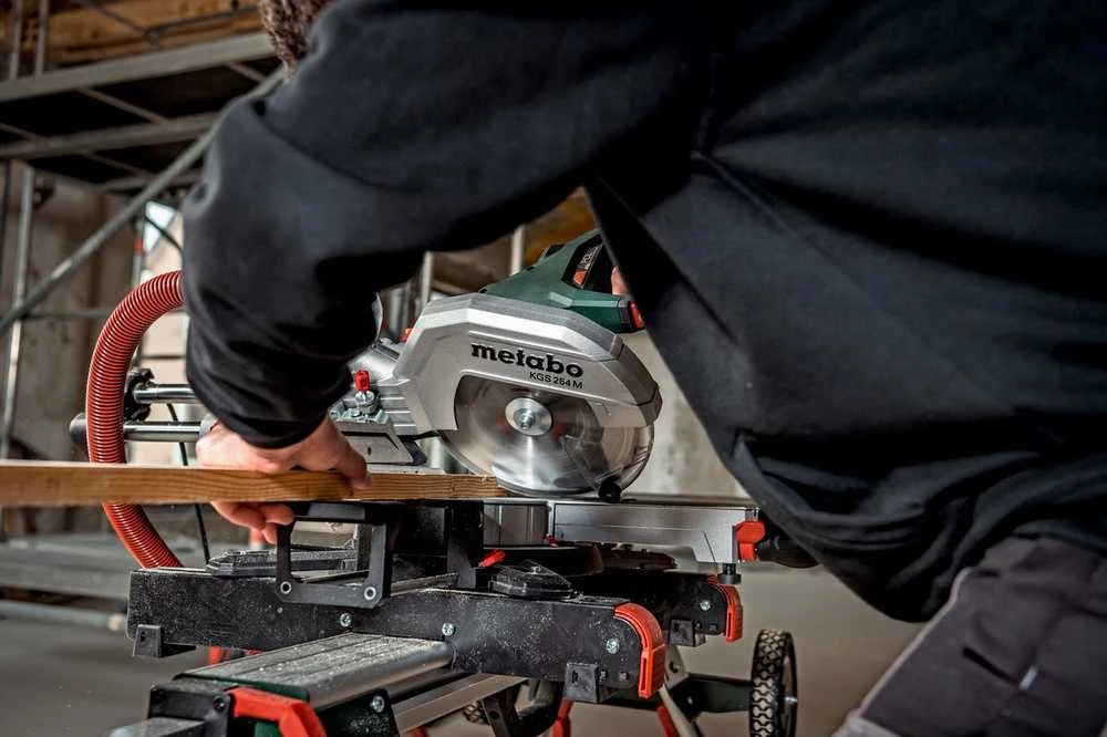 Metabo skersinio pjovimo staklės KGS 254 M + papildomas diskas