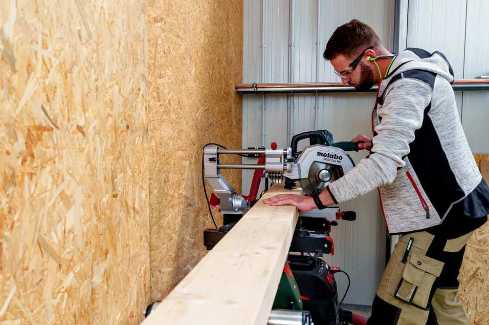 METABO SKERSINIO PJOVIMO PJŪKLAS KGSV 254 MC