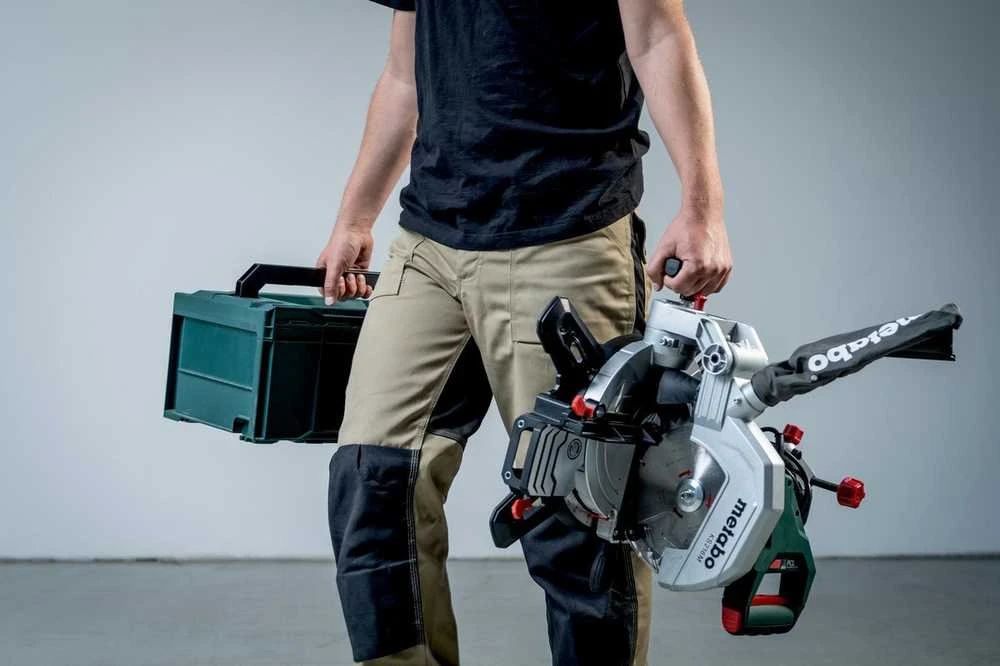 METABO Skersinio pjovimo staklės KS 216 M SET/1350W /LASER 120 x 60mm (N) +PIŁA TARCZOWA
