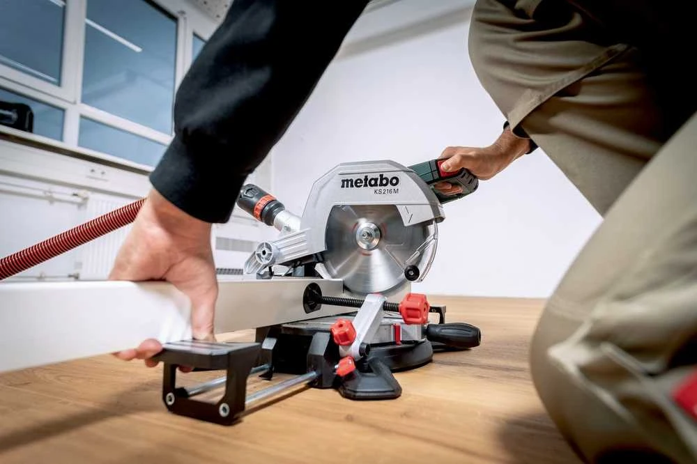 METABO Skersinio pjovimo staklės KS 216 M SET/1350W /LASER 120 x 60mm (N) +PIŁA TARCZOWA