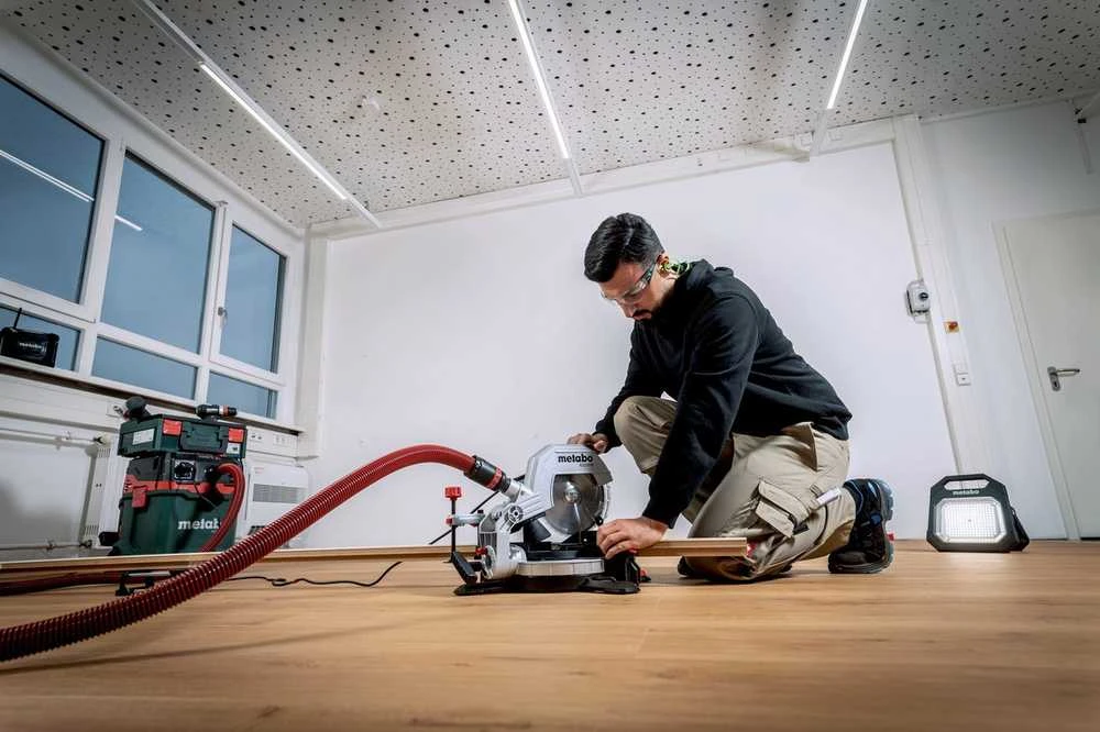 METABO Skersinio pjovimo staklės KS 216 M SET/1350W /LASER 120 x 60mm (N) +PIŁA TARCZOWA