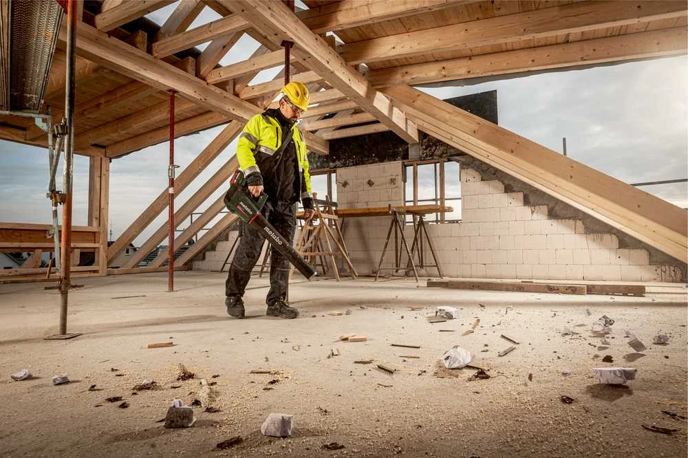 Metabo akumuliatoriis lapų pūstuvas LB 18 LTX BL, 2x5.2Ah, ASC 55