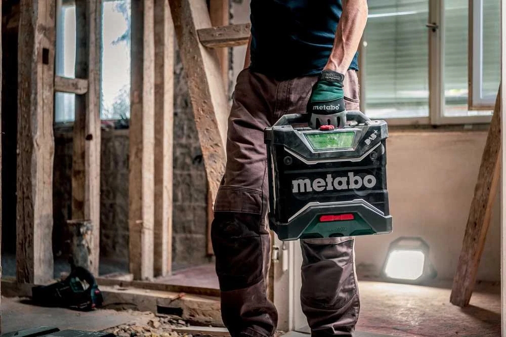 Radijo imtuvas - kroviklis Metabo RC 12-18 32W BT DAB+