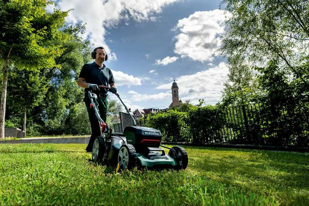 Metabo RM 36-18 LTX BL 46 akumuliatorinė vejapjovė