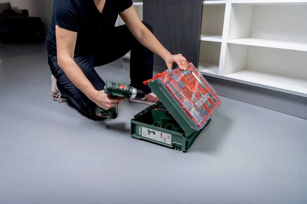 METABO suktuvas UD.SB 18 SET 2x2,0Ah +74 ACC WALIZKA