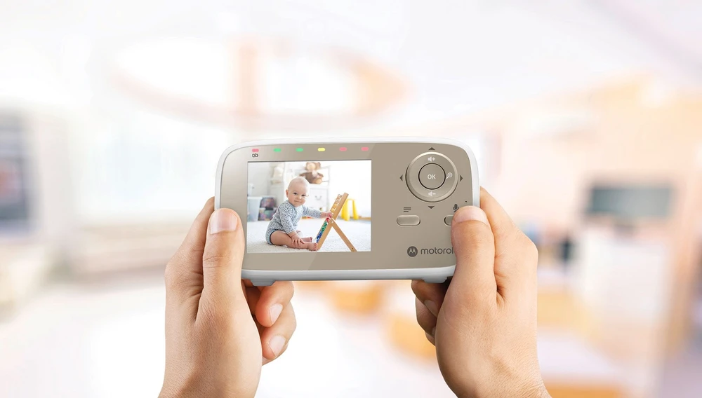 Kūdikių stebėjimo kamera Motorola VM483, 2,8" (laidinė mobili auklė)