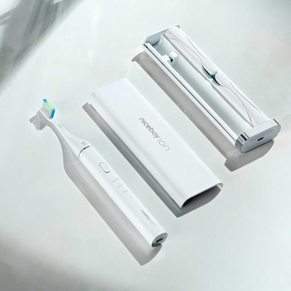 Dantų šepetėlis Šepetėlis Niceboy Niceboy ION Sonic-Pro UV Sonic šepetėlis Sterylizacja 3 antgaliai USB-C