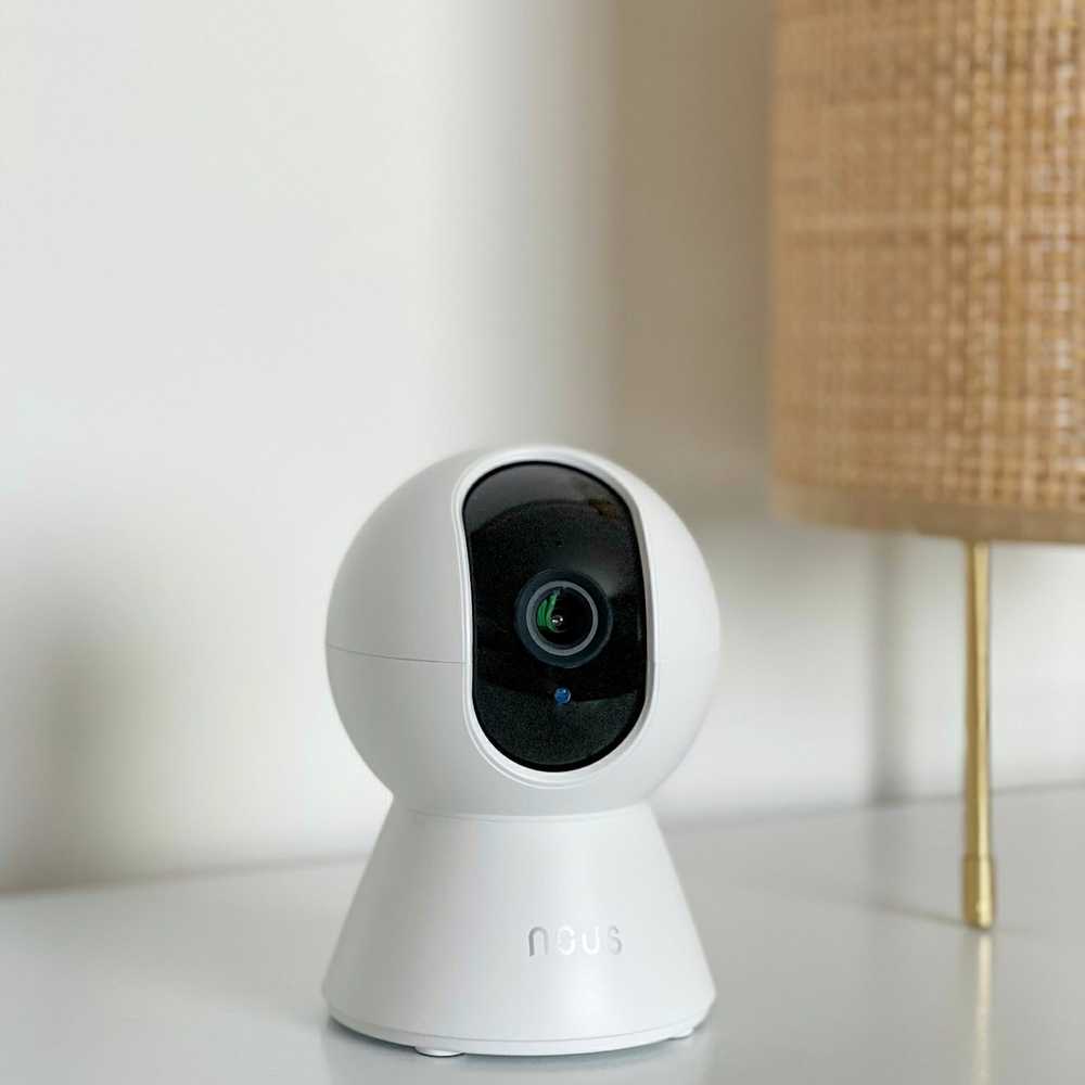 Wi-Fi kamera W5, 3MP, PTZ valdoma 360°, TUYA / Smart Life, NOUS
