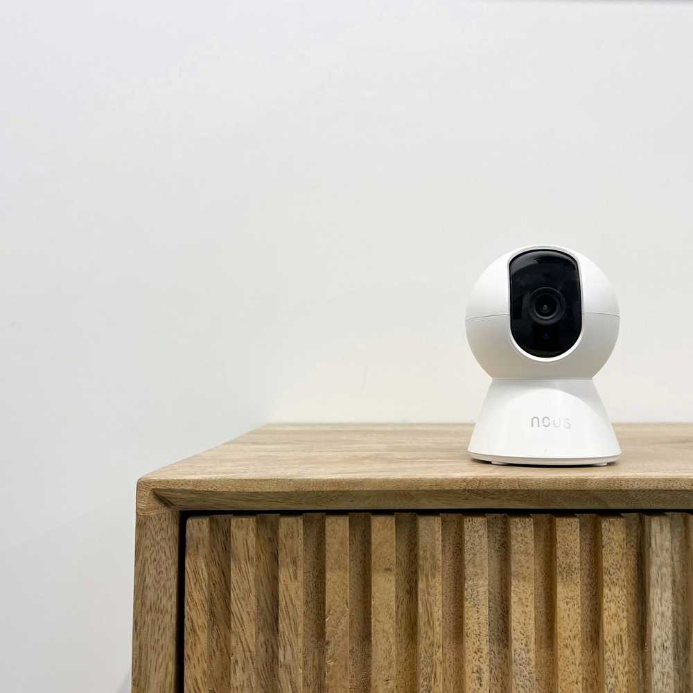 Wi-Fi kamera W5, 3MP, PTZ valdoma 360°, TUYA / Smart Life, NOUS