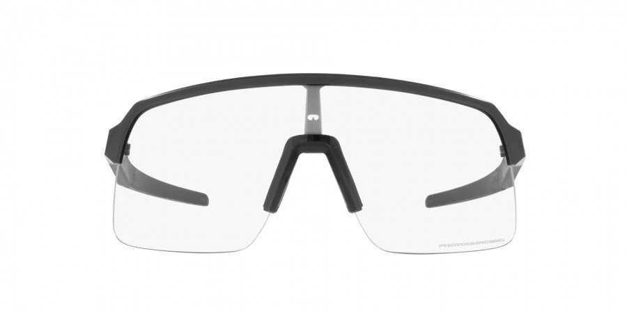 OAKLEY Sutro Lite Matte Carbon/Clear To Juodas Iridium Photochromic sportiniai saulės akiniai