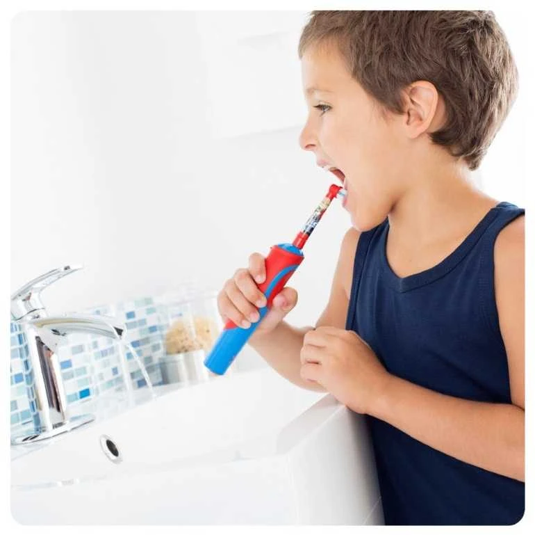 Oral-B BRAUN EB 10-2K StarWars antgaliai dantų šepetėliui