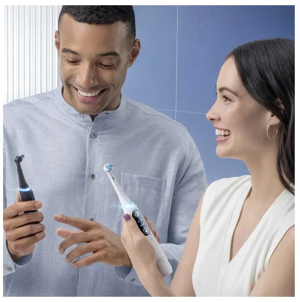 Elektrinis dantų šepetėlis Oral-B iO8, baltas