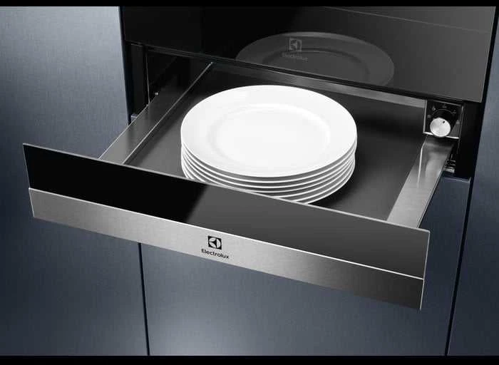 Electrolux 900 EBD4X stalčius su lėkštėmis