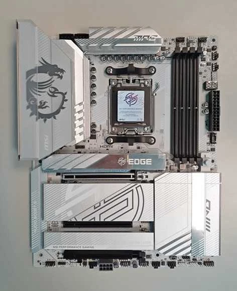 Pagrindinė plokštė MSI MPG X870E EDGE TI WIFI