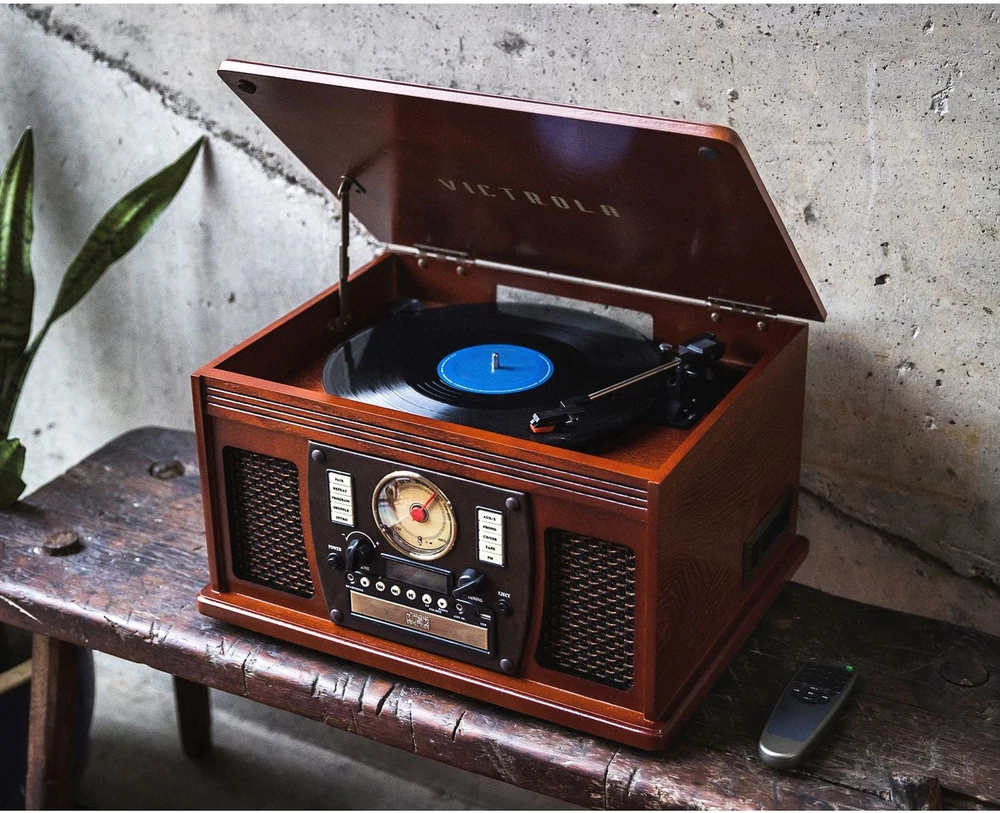 Patefonas Victrola Navigator 8 in 1 su CD, radijo ir kasečių funkcija (VTA-600B-MAH-INT)