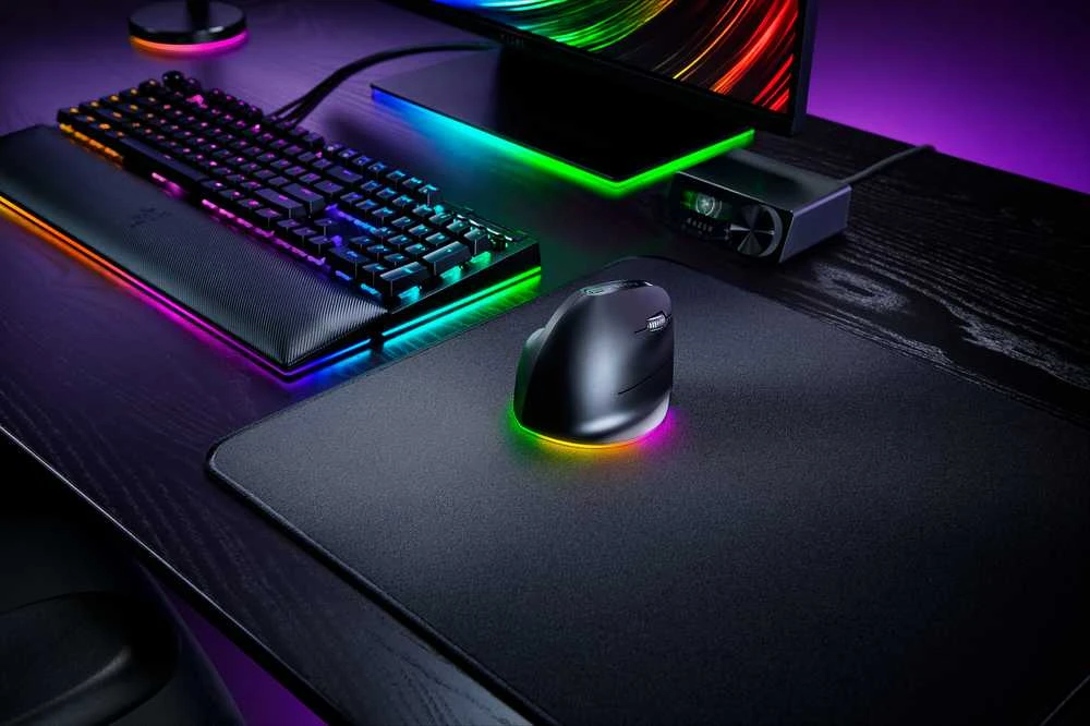 Razer | Ergonomic Pelė | Pro Click V2 Vertical | Wireless