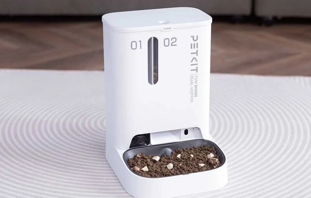 Automatinė šėrykla Petkit YumShare Dual Hopper, baltos spalvos