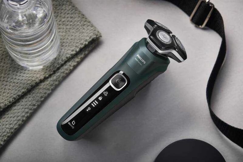 Philips Shaver Series 5000 Drėgnojo ir sausojo skutimo elektrinė barzdaskutė S5884/50
