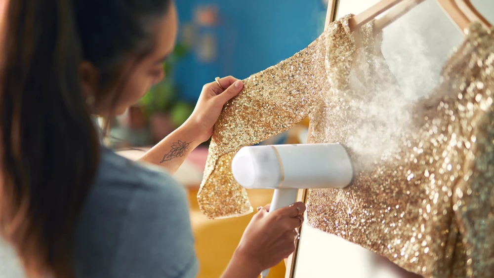 Philips 3000 serijos rankinis garintuvas STH3020/10 Kompaktiškas ir sulankstomas Paruoštas naudoti per ~30 sekundžių 1000W, iki 20g/min. Nereikia lyginimo lentos