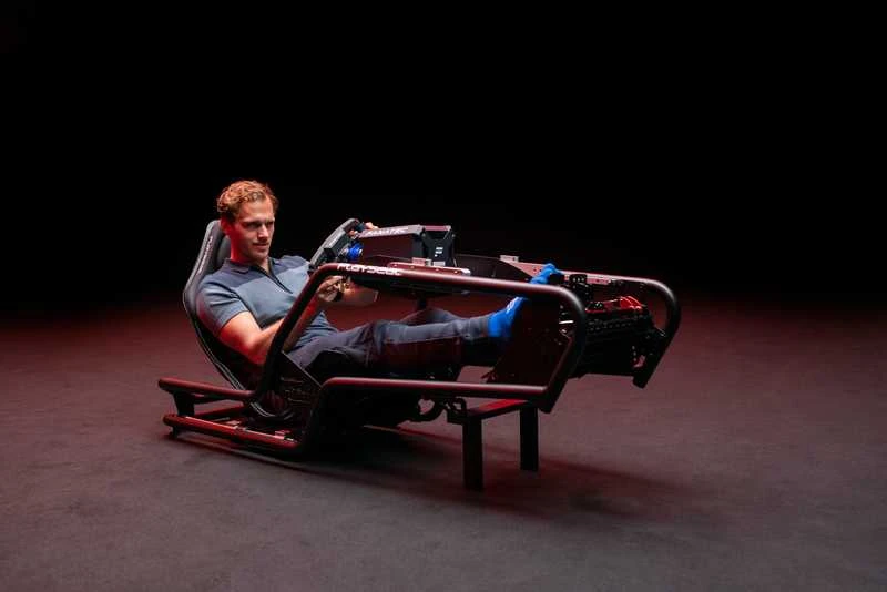Žaidimų kėdė lenktynėms Playseat Formula Intelligence, Juoda