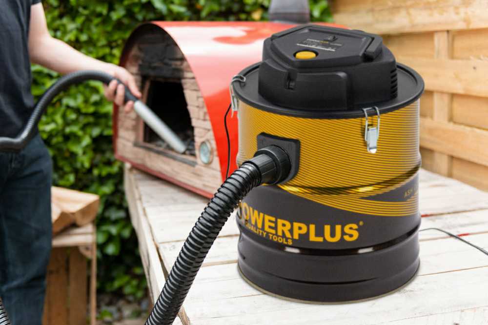 Powerplus POWX3018 – pelenų separatorius / dulkių siurblys 1 800 W (20L)