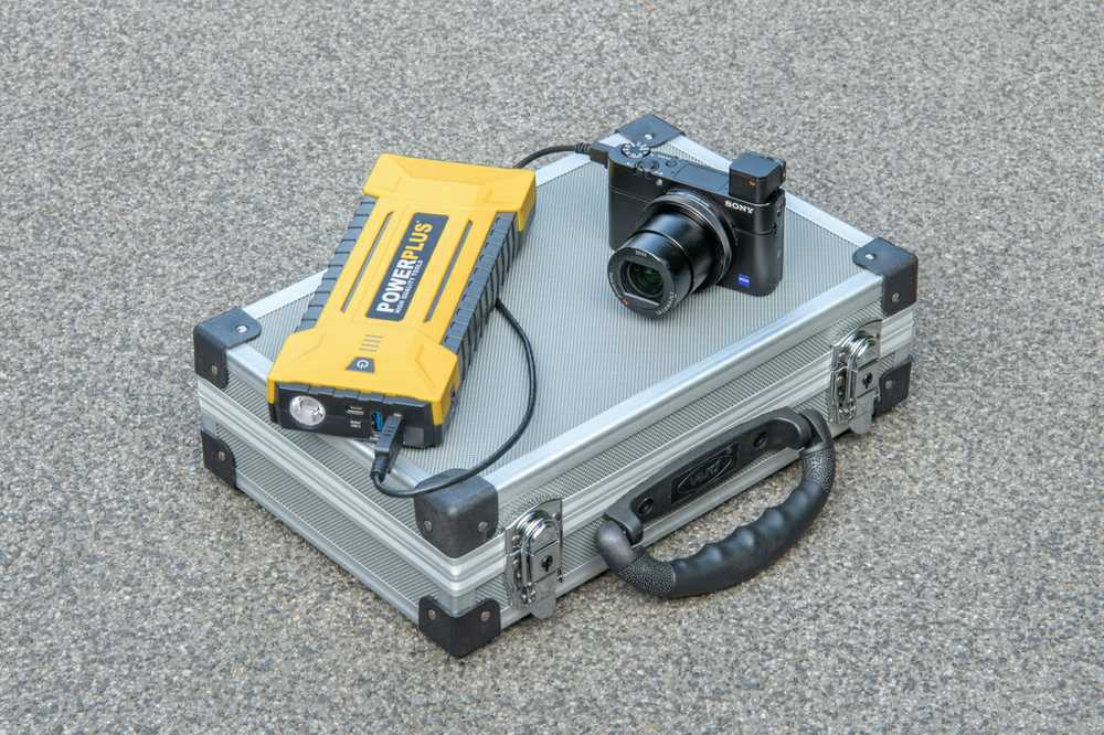 Powerplus POWX4258 – JUMP STARTER 3-IN-1 1200A/16000MAH/12V